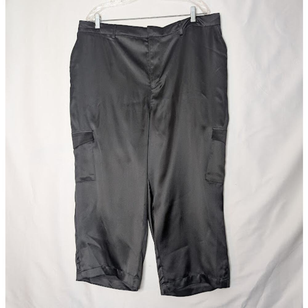 INTEMPO- Women's Black Satin Cargo capri dress pants size 16W Punk Goth Emo